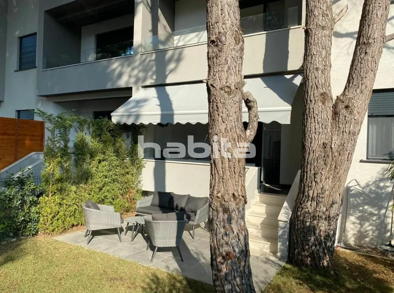 Mieszkanie 3 pokoi 79 m² Bashkia e Tiranes, Albania
