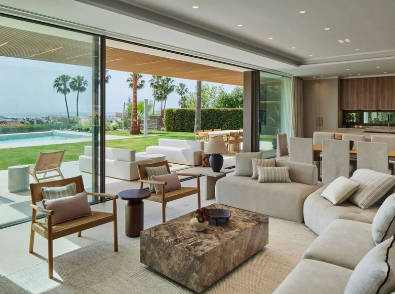 Maison 5 chambres 1 348 m² Malaga, Espagne