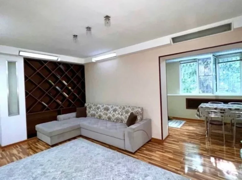 Kvartira 2 xonalar 55 m² Toshkentda