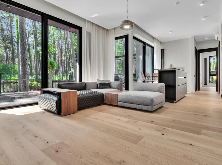 Mieszkanie 4 pokoi 165 m² Jurmała, Łotwa