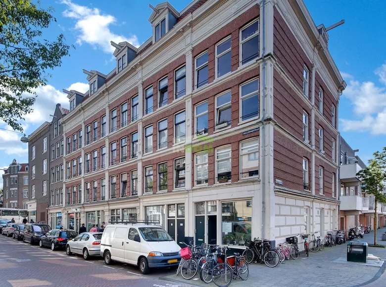 Mieszkanie 3 pokoi 52 m² Amsterdam, Holandia