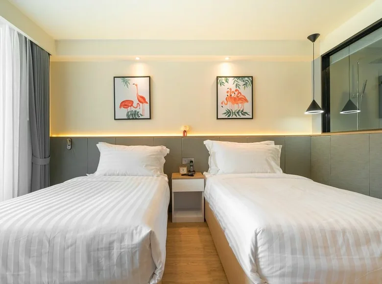 2 bedroom condo 30 m² Ban Kata, Thailand