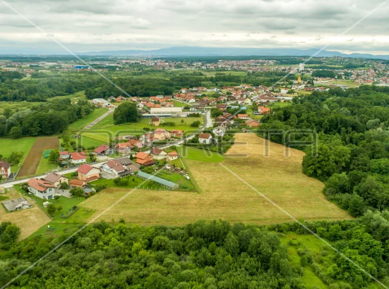 Parcelas 13 350 m² Velika Ostrna, Croacia