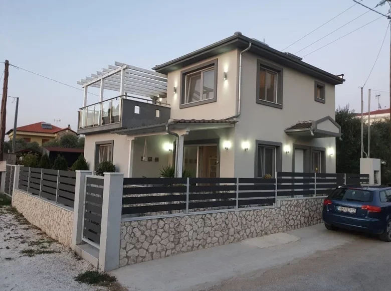 3 bedroom house  Skala Rachoniou, Greece