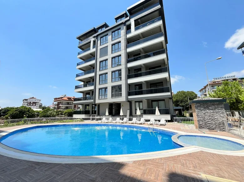 Attique 4 chambres 125 m² Gazipasa, Turquie