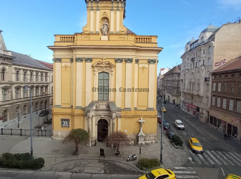 Mieszkanie 7 pokojów 171 m² Budapeszt, Węgry