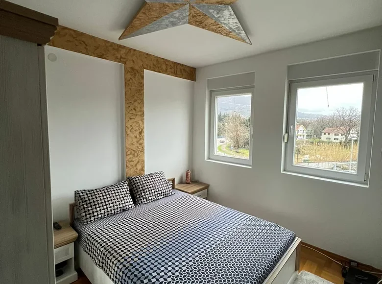 Wohnung 2 zimmer 72 m² Velembusi, Montenegro