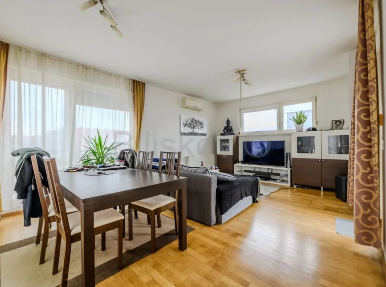 2 room apartment 95 m² Kuce, Croatia