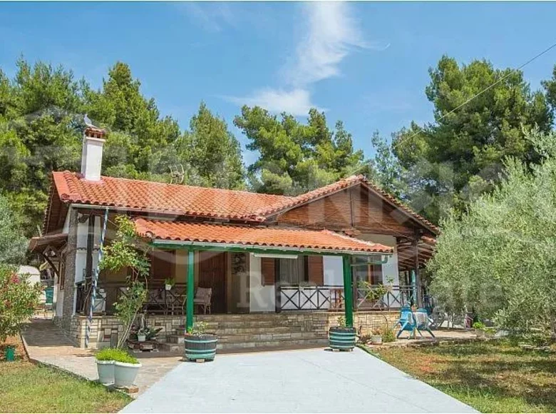 3 bedroom house 114 m² Nikiti, Greece