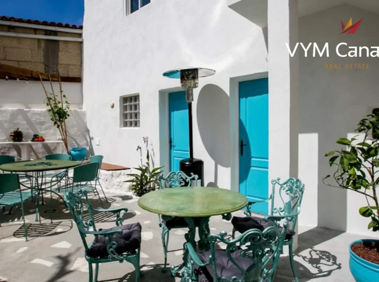 7-Schlafzimmer-Villa 151 m² Guia de Isora, Spanien