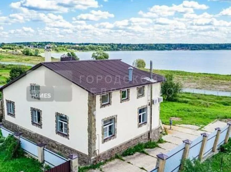 House 336 m² Novopodrezkovo, Russia
