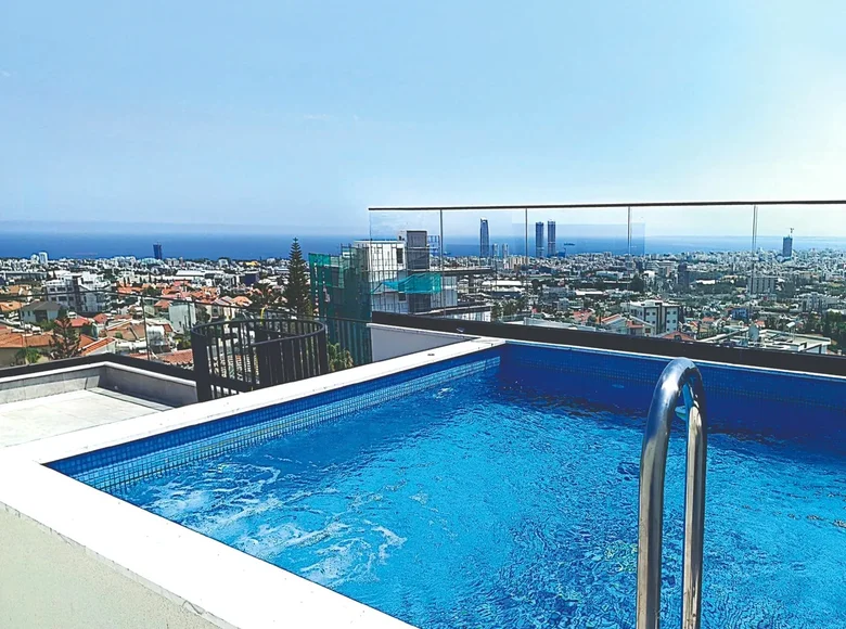 Apartamento 4 habitaciones 204 m² Demos Agiou Athanasiou, Chipre