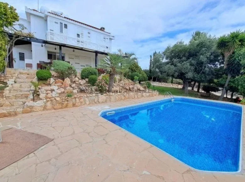 3 bedroom villa 180 m² Peyia, Cyprus