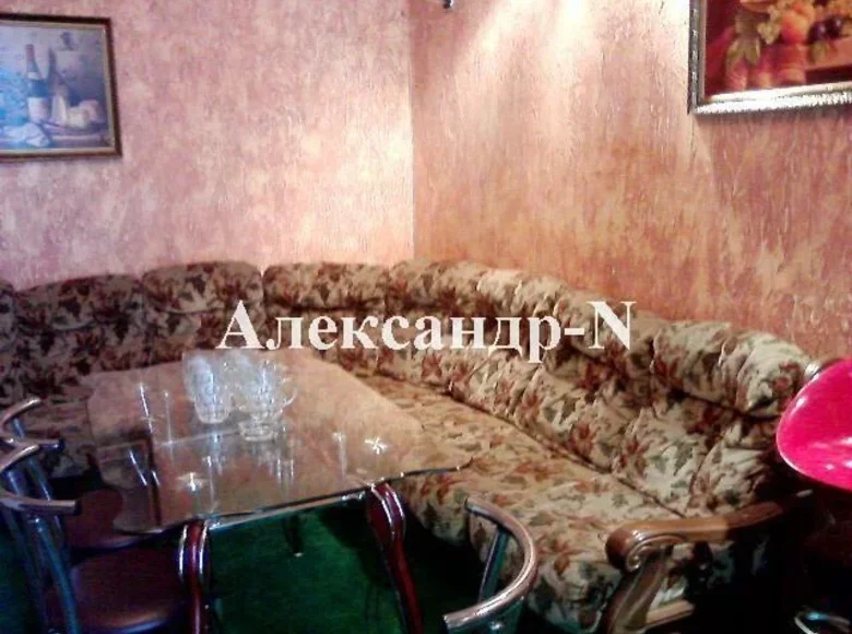 Mieszkanie 2 pokoi 70 m² Odessa, Ukraina