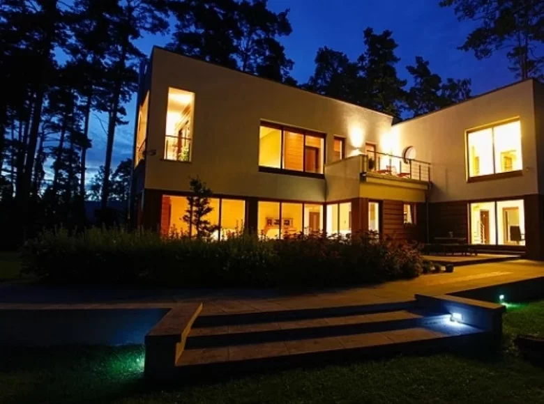 Haus 8 Zimmer 365 m² Rigaer Strand, Lettland