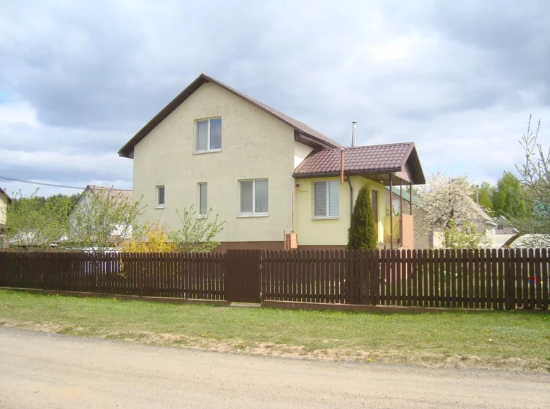Cottage 203 m² Pleshchanitsy, Belarus