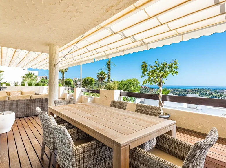 3 bedroom apartment 197 m² Benahavis, Spain