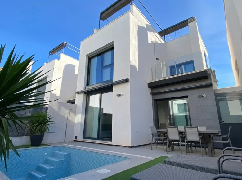 Villa de tres dormitorios 103 m² Izhevsk, Rusia