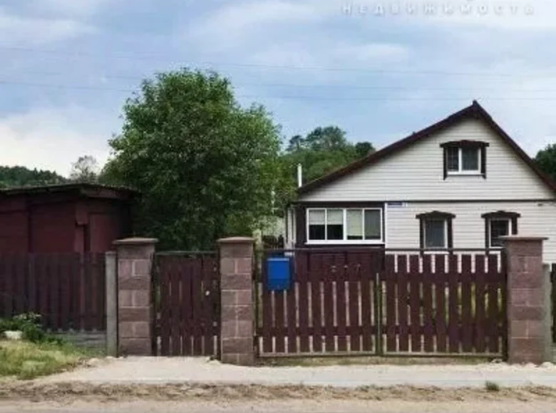 House 92 m² Maladzyechna District, Belarus