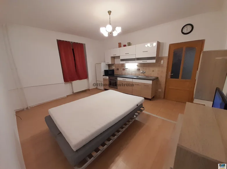 Mieszkanie 2 pokoi 37 m² Tatabanyai jaras, Węgry