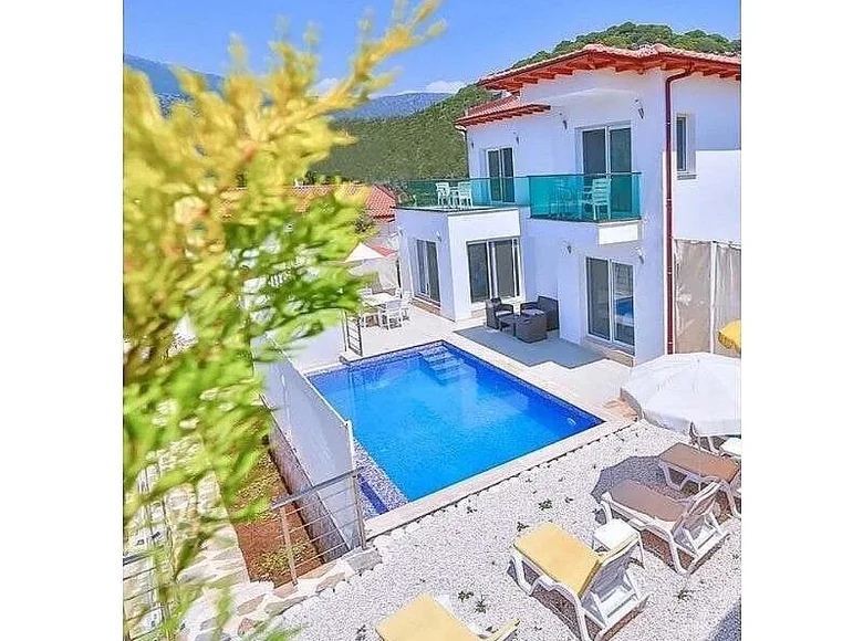 Вилла 4 комнаты 130 м² Каш, Турция