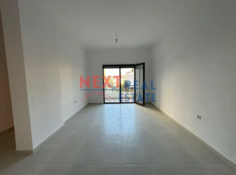 Квартира 3 комнаты 88 м² Влёра, Албания