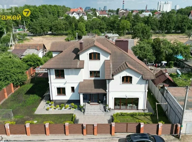 Casa de campo 589 m² Minsk, Bielorrusia