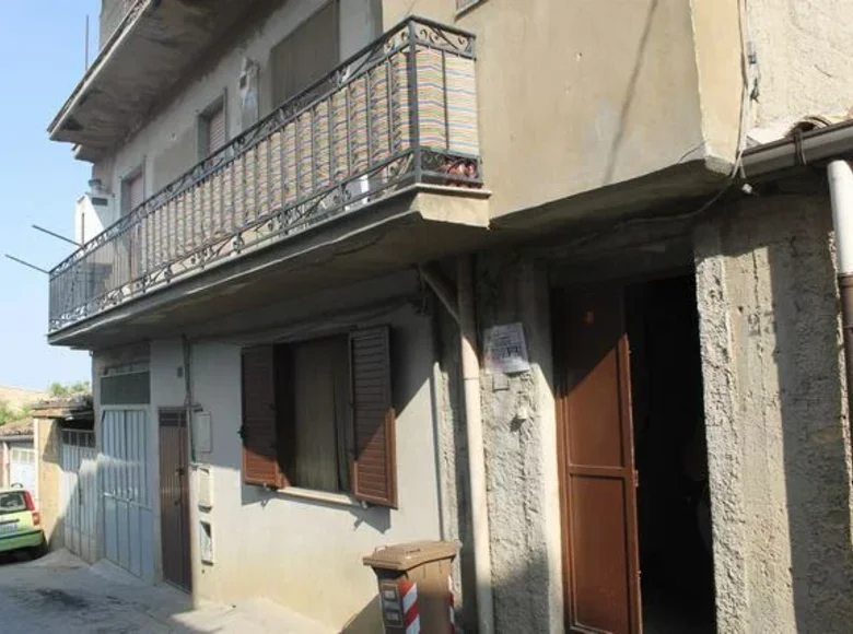 3 bedroom house 95 m² Cianciana, Italy