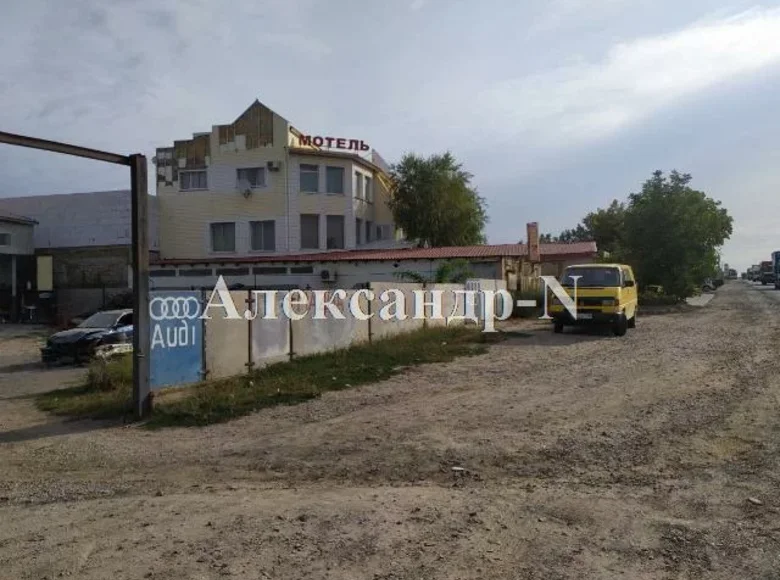 Commercial property 300 m² in Sievierodonetsk, Ukraine