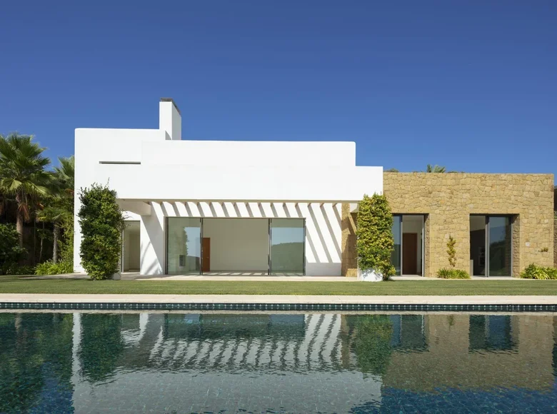 5 bedroom house  Casares, Spain