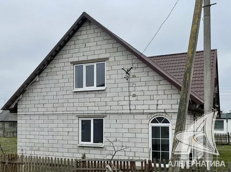 House 176 m² Kamyanyets, Belarus