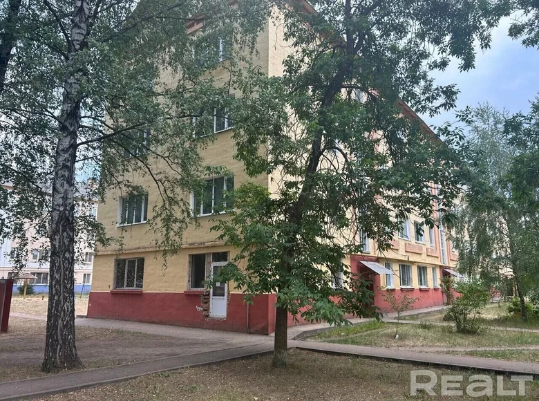 Tienda 73 m² en Borisov, Bielorrusia