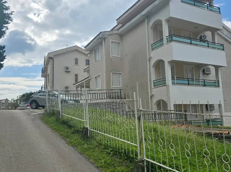 Mieszkanie 2 pokoi 50 m² Petrovac, Czarnogóra