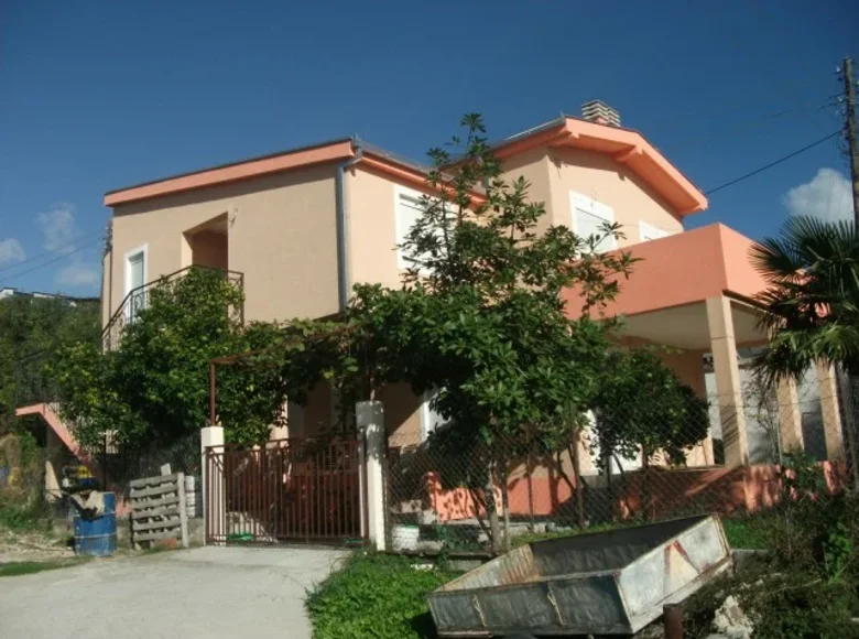 Dom 5 pokojów 220 m² Czarnogóra, Czarnogóra