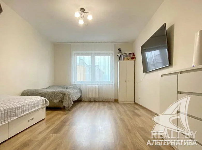 Квартира 1 комната 41 м² Брест, Беларусь