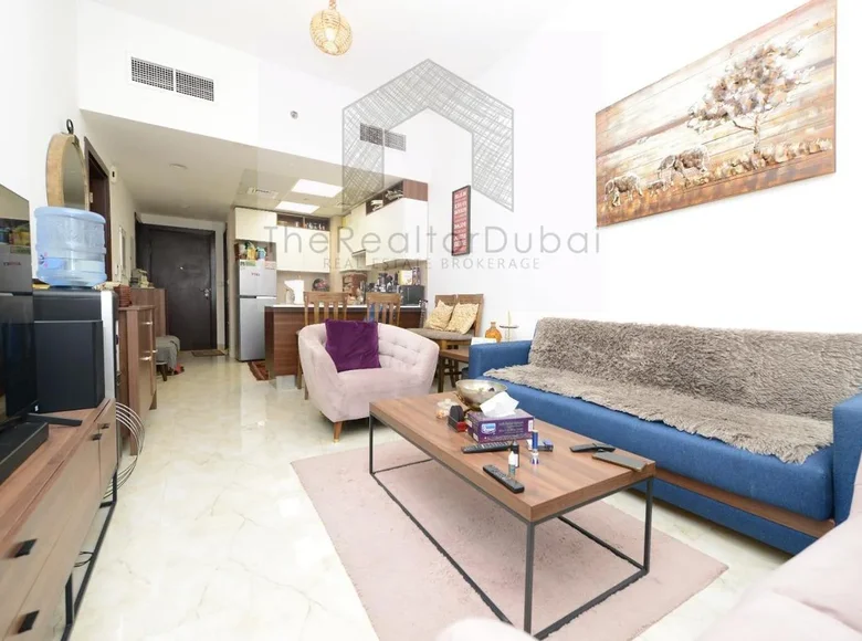 1 bedroom apartment 811 m² Dubai, United Arab Emirates