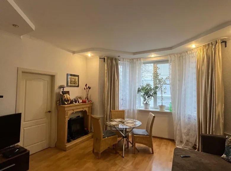 Mieszkanie 3 pokoi 63 m² Mińsk, Białoruś