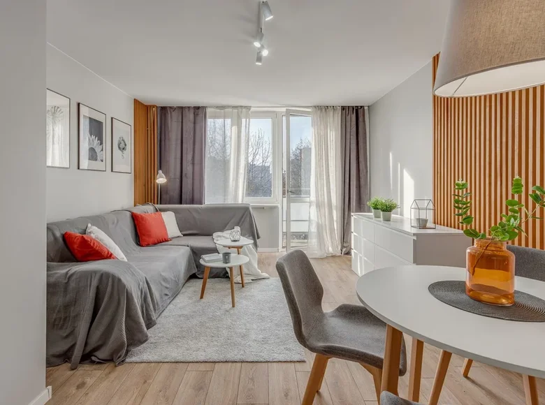 2 room apartment 46 m² Warsaw, Poland