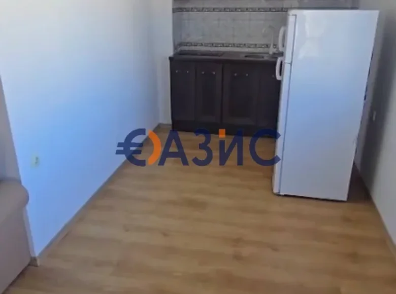 Квартира 2 комнаты 73 м² Несебр, Болгария