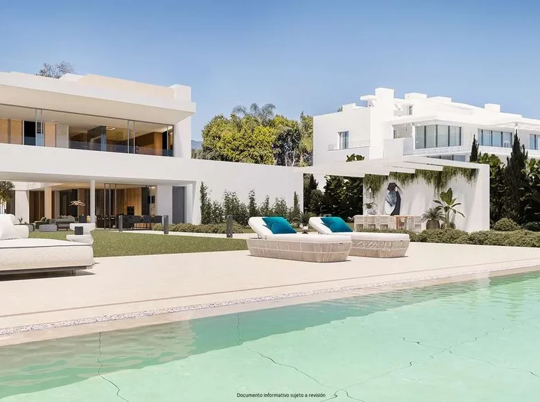 Willa 4 pokoi 3 055 m² Estepona, Hiszpania