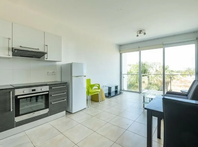 Mieszkanie 1 pokój 45 m² Paralimni, Cyprus