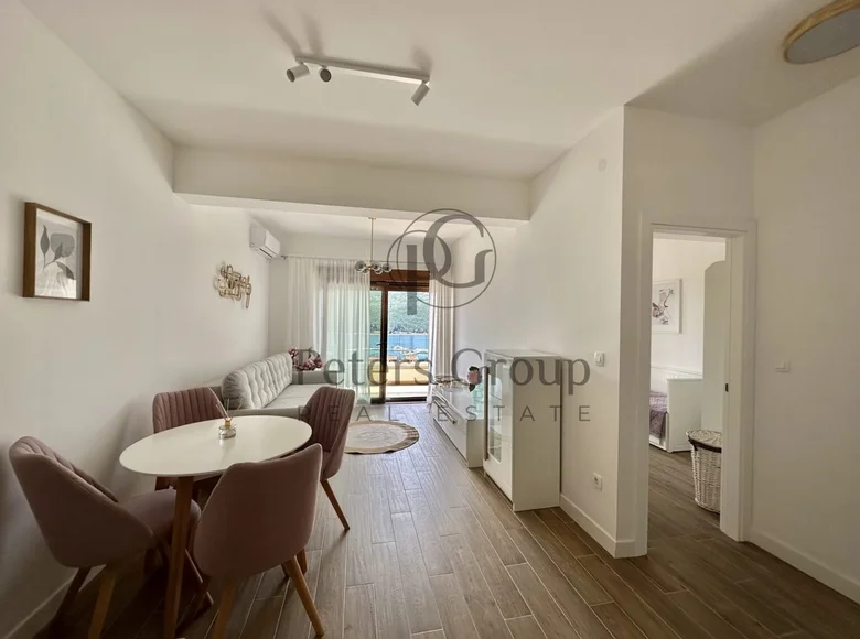1 bedroom apartment 50 m² Đenovići, Montenegro