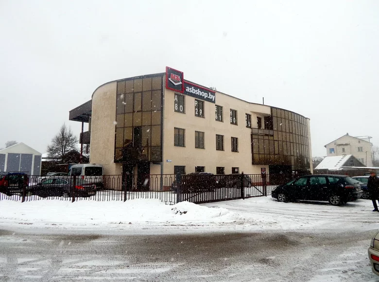 Propiedad comercial 1 904 m² en Minsk, Bielorrusia