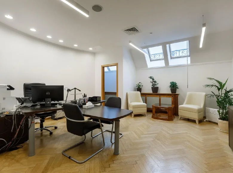 Büro 4 282 m² Zentraler Verwaltungsbezirk, Russland