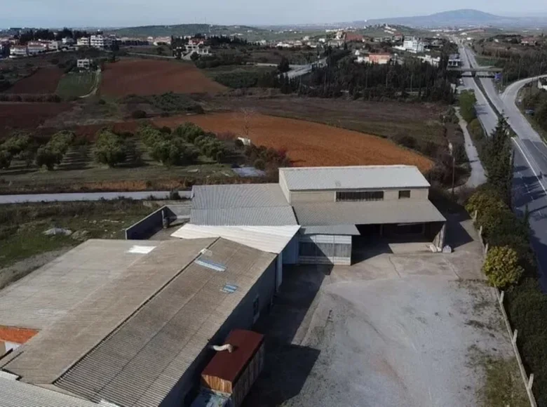 Commercial property 480 m² in Nea Moudania, Greece