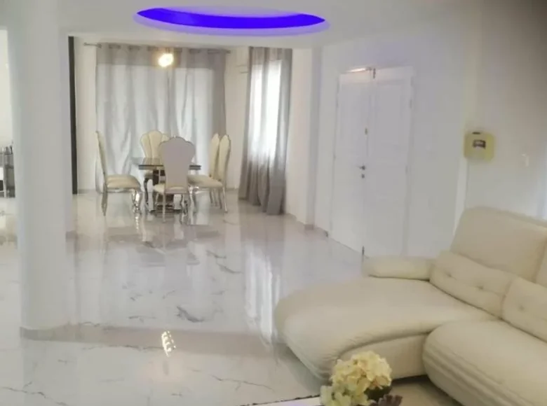 Maison 4 chambres 220 m² Limassol, Bases souveraines britanniques