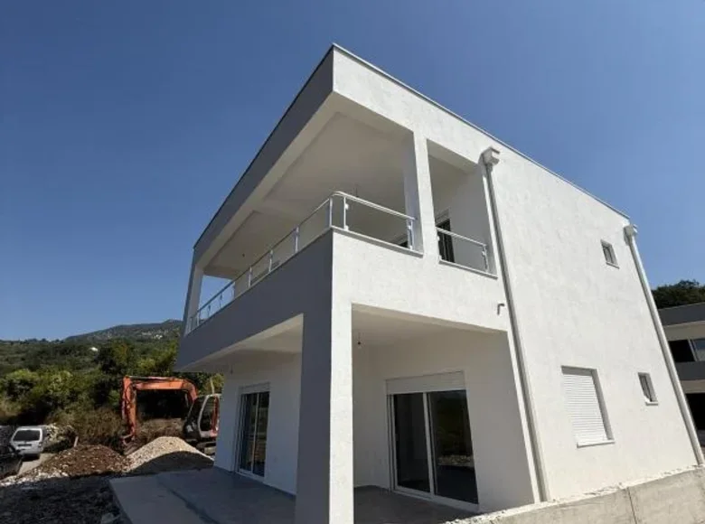 Dom 3 pokoi 150 m² Dobra Woda, Czarnogóra
