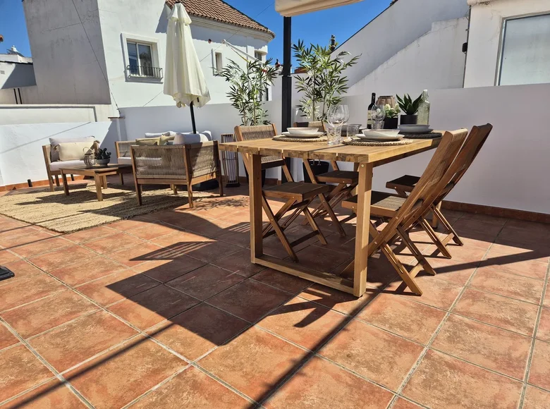 1 bedroom apartment 57 m² Estepona, Spain