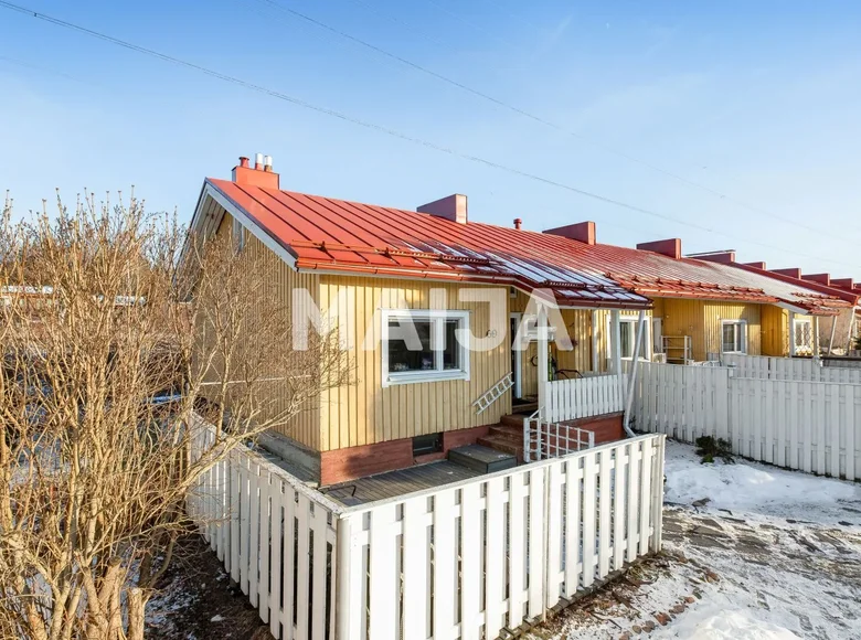 Mieszkanie 3 pokoi 45 m² Kotkan-Haminan seutukunta, Finlandia