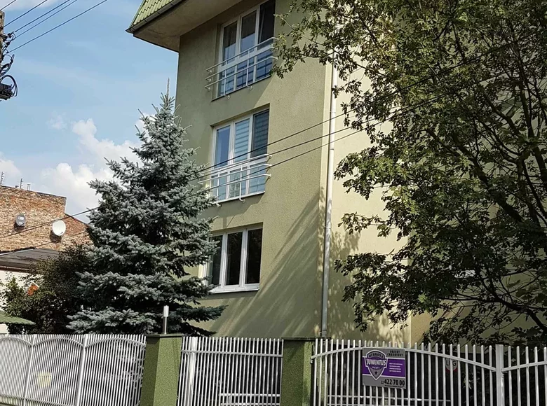 Apartamento 3 habitaciones 93 m² en Varsovia, Polonia